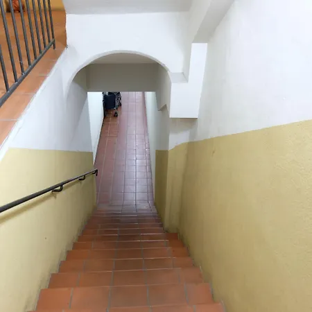 Guesthost - Castiglione Lovely Mansarda Apartmán Boloňa