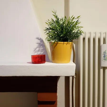 Apartmán Guesthost - Castiglione Lovely Mansarda *