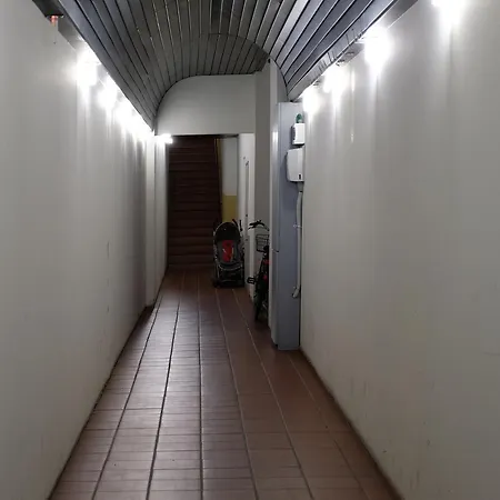 Guesthost - Castiglione Lovely Mansarda * Boloňa