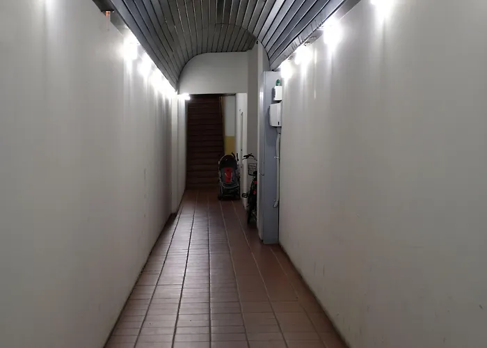 Guesthost - Castiglione Lovely Mansarda