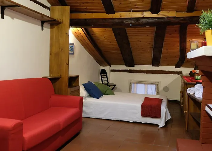 Guesthost - Castiglione Lovely Mansarda 볼로냐